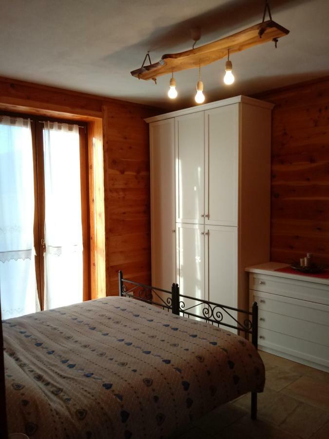 Appartamento L'Albero E Le Stelle Borgo San Dalmazzo Exterior foto